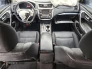 ✅ 2018 Nissan Altima S • VIN: 1N4AL3AP9JC274764 • Lot: 93598725. Wystawiony na Copart z przebiegiem 242 710 mil. Bezpłatny archiwum sprzedaży aukcyjnych z USA i szczegółowy raport historii pojazdu na DreamBid. Zdjęcie 8.