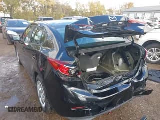 ✅ 2015 Mazda 3 i Sport • VIN: 3MZBM1U79FM178633 • Лот: 43572674. Опубликован ранее на IAAI с пробегом 59 183 миль. Бесплатный доступ к архиву аукционных продаж из США и подробный отчёт об истории автомобиля на DreamBid. Изображение 6.