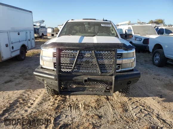 2015 Chevrolet Silverado 3500HD LTZ z VIN 1GC4K0C88FF515007, wystawiony jako Copart lot #77905274 z przebiegiem 290 894 mil mil oraz Szkoda całkowita • Salvage title. Historia ofert i sprzedaży dostępna na DreamBid. Obrazek 5.