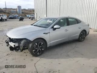 ✅ 2025 Hyundai Sonata SEL • VIN: KMHL64JA3SA480036 • Лот: 85410325. Опубликован ранее на Copart с пробегом 9 363 миль. Бесплатный доступ к архиву аукционных продаж из США и подробный отчёт об истории автомобиля на DreamBid. Изображение 1.