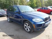 ✅ 2012 BMW X5 35i • VIN: 5UXZV4C54CL762823 • Lot: 43177741. Listed on IAAI with 113,305 mi. Free auction sales archive from the USA and detailed vehicle history report at DreamBid. Image 1.