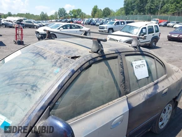 ✅ 2006 Hyundai Elantra GLS • VIN: KMHDN46D06U331744 • Lot: 42587270. Wystawiony na IAAI z przebiegiem 250 750 mil. Bezpłatny archiwum sprzedaży aukcyjnych z USA i szczegółowy raport historii pojazdu na DreamBid. Zdjęcie 6.