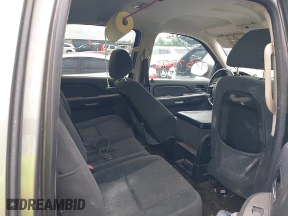 ✅ 2009 Chevrolet Avalanche LTZ • VIN: 3GNEC12019G171985 • Lot: 42377393. Listed on IAAI with 294,944 mi. Free auction sales archive from the USA and detailed vehicle history report at DreamBid. Image 8.