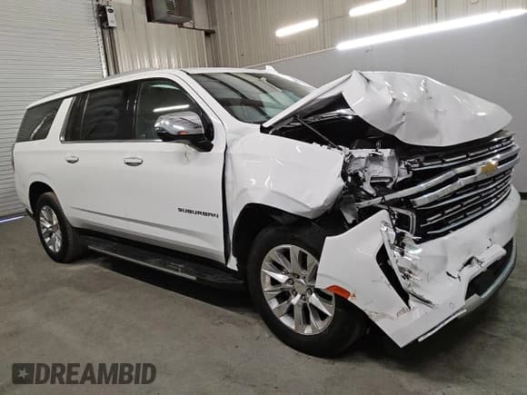 ✅ 2023 Chevrolet Suburban Premier • VIN: 1GNSCFKD1PR196465 • Lot: 80652704. Wystawiony na Copart z przebiegiem 35 054 mil. Bezpłatny archiwum sprzedaży aukcyjnych z USA i szczegółowy raport historii pojazdu na DreamBid. Zdjęcie 4.