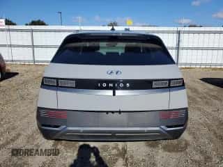 2023 Hyundai Ioniq 5 SE z VIN KM8KM4AE6PU136579, wystawiony jako Copart lot #80933534 z przebiegiem 10 055 mil mil oraz Szkoda całkowita • Salvage title. Historia ofert i sprzedaży dostępna na DreamBid. Obrazek 6.