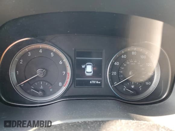 ✅ 2018 Hyundai Kona SEL • VIN: KM8K22AAXJU089913 • Лот: 64436834. Опубликован ранее на Copart с пробегом 67 816 миль. Бесплатный доступ к архиву аукционных продаж из США и подробный отчёт об истории автомобиля на DreamBid. Изображение 9.