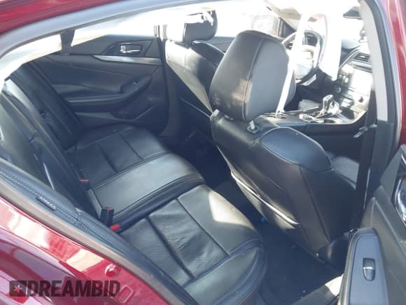 ✅ 2019 Nissan Maxima SL • VIN: 1N4AA6AV3KC367528 • Lot: 43535880. Listed on IAAI with 118,744 mi. Free auction sales archive from the USA and detailed vehicle history report at DreamBid. Image 8.