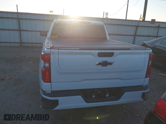 ✅ 2022 Chevrolet Silverado 1500 RST • VIN: 2GCUDEED7N1505785 • Лот: 43270427. Опубликован ранее на IAAI с пробегом 59 680 миль. Бесплатный доступ к архиву аукционных продаж из США и подробный отчёт об истории автомобиля на DreamBid. Изображение 16.