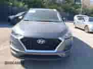 ✅ 2019 Hyundai Tucson Value • VIN: KM8J3CA44KU997932 • Lot: 43207015. Wystawiony na IAAI z przebiegiem 76 383 mil mil. Skorzystaj z bezpłatnego archiwum sprzedaży aukcyjnych z USA i zobacz szczegółowy raport historii pojazdu na DreamBid. Zdjęcie 13.