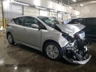 ✅ 2025 Nissan LEAF S • VIN: 1N4AZ1BV0SC550573 • Lot: 83571314. Wystawiony na Copart z przebiegiem 4 604 mil. Bezpłatny archiwum sprzedaży aukcyjnych z USA i szczegółowy raport historii pojazdu na DreamBid. Zdjęcie 4.