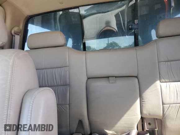 ✅ 2002 Toyota Tundra Limited • VIN: 5TBRT38112S253513 • Lot: 58827715. Listed on Copart with 236,514 mi. Free auction sales archive from the USA and detailed vehicle history report at DreamBid. Image 10.