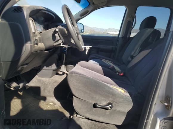 ✅ 2005 Dodge 1500 SLT • VIN: 1D7HA18D25S251276 • Лот: 82260644. Опубликован ранее на Copart с пробегом 168 149 миль. Бесплатный доступ к архиву аукционных продаж из США и подробный отчёт об истории автомобиля на DreamBid. Изображение 7.