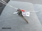 ✅ 2006 Saturn VUE • VIN: 5GZCZ33D76S885098 • Lot: 41356926. Wystawiony na IAAI z przebiegiem 183 460 mil. Bezpłatny archiwum sprzedaży aukcyjnych z USA i szczegółowy raport historii pojazdu na DreamBid. Zdjęcie 11.