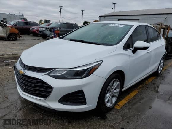 2019 Chevrolet Cruze LT с VIN 1G1BE5SM1K7131139, выставлен на аукционе Copart как лот 63574142 с пробегом 32 906 миль миль и . История ставок и продаж доступна на DreamBid. Изображение 2.