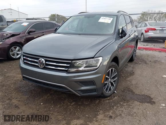 ✅ 2019 Volkswagen Tiguan SE • VIN: 3VV2B7AX4KM062350 • Лот: 43467748. Опубликован ранее на IAAI с пробегом 45 657 миль. Бесплатный доступ к архиву аукционных продаж из США и подробный отчёт об истории автомобиля на DreamBid. Изображение 2.