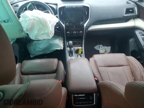 ✅ 2022 Subaru Ascent Touring • VIN: 4S4WMARD6N3409129 • Lot: 70772485. Listed on Copart with 35,074 mi. Free auction sales archive from the USA and detailed vehicle history report at DreamBid. Image 8.