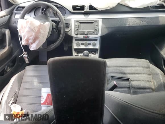 ✅ 2015 Volkswagen CC Sport • VIN: WVWAN7ANXFE801491 • Лот: 64783735. Опубликован ранее на Copart с пробегом 124 745 миль. Бесплатный доступ к архиву аукционных продаж из США и подробный отчёт об истории автомобиля на DreamBid. Изображение 8.