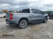 ✅ 2022 Chevrolet Silverado 1500 RST • VIN: 1GCUYEET8NZ132985 • Лот: 61767015. Опубликован ранее на Copart с пробегом 81 071 миль. Бесплатный доступ к архиву аукционных продаж из США и подробный отчёт об истории автомобиля на DreamBid. Изображение 3.