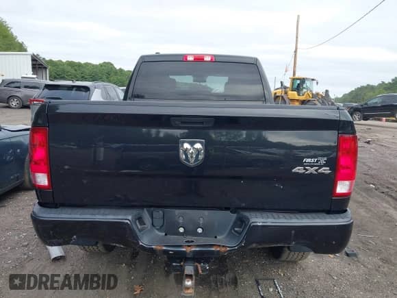 2019 Ram 1500 Tradesman with VIN 1C6RR7FT3KS502698, listed as a IAAI auction lot 43010061 with 94,404 mi miles and . Bid and sale history available at DreamBid. Image 16.