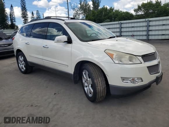 ✅ 2012 Chevrolet Traverse LTZ • VIN: 1GNKVLED1CJ336060 • Lot: 81559375. Wystawiony na Copart z przebiegiem 109 437 mil. Bezpłatny archiwum sprzedaży aukcyjnych z USA i szczegółowy raport historii pojazdu na DreamBid. Zdjęcie 4.