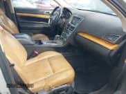 ✅ 2010 Lincoln MKT EcoBoost • VIN: 2LMHJ5AT9ABJ15072 • Лот: 42866398. Опубликован ранее на IAAI с пробегом 202 148 миль. Бесплатный доступ к архиву аукционных продаж из США и подробный отчёт об истории автомобиля на DreamBid. Изображение 5.