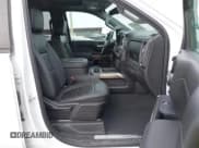 ✅ 2022 Chevrolet Silverado 1500 RST • VIN: 1GCUYEED8NZ146071 • Лот: 42298174. Опубликован ранее на IAAI с пробегом 64 542 миль. Бесплатный доступ к архиву аукционных продаж из США и подробный отчёт об истории автомобиля на DreamBid. Изображение 5.