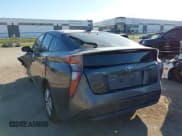 ✅ 2017 Toyota Prius Three • VIN: JTDKARFU0H3032221 • Лот: 43383404. Опубликован ранее на IAAI с пробегом 203 223 миль. Бесплатный доступ к архиву аукционных продаж из США и подробный отчёт об истории автомобиля на DreamBid. Изображение 3.