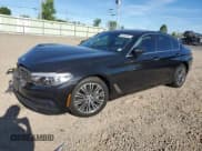 ✅ 2018 BMW 5 Series 530i xDrive • VIN: WBAJA7C51JWC75800 • Лот: 69188105. Опубликован ранее на Copart с пробегом 81 839 миль. Бесплатный доступ к архиву аукционных продаж из США и подробный отчёт об истории автомобиля на DreamBid. Изображение 1.
