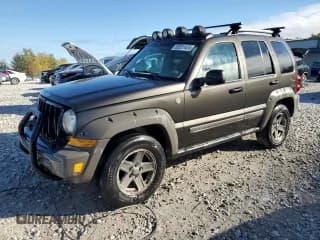 ✅ 2005 Jeep Liberty Renegade • VIN: 1J4GL38K15W644845 • Лот: 85551425. Опубликован ранее на Copart с пробегом 202 629 миль. Бесплатный доступ к архиву аукционных продаж из США и подробный отчёт об истории автомобиля на DreamBid. Изображение 1.