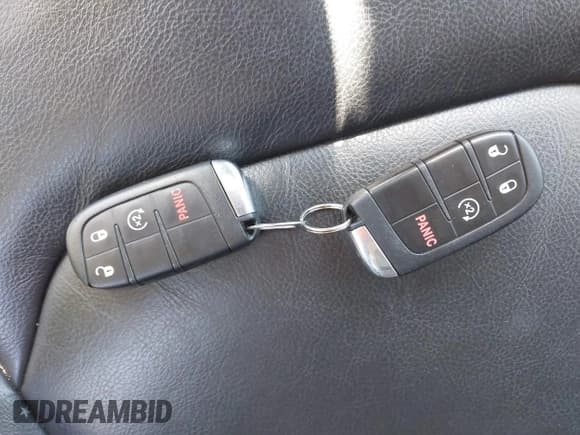 ✅ 2017 Jeep Renegade Limited • VIN: ZACCJBDBXHPG41356 • Lot: 42645193. Wystawiony na IAAI z przebiegiem 64 462 mil. Bezpłatny archiwum sprzedaży aukcyjnych z USA i szczegółowy raport historii pojazdu na DreamBid. Zdjęcie 11.