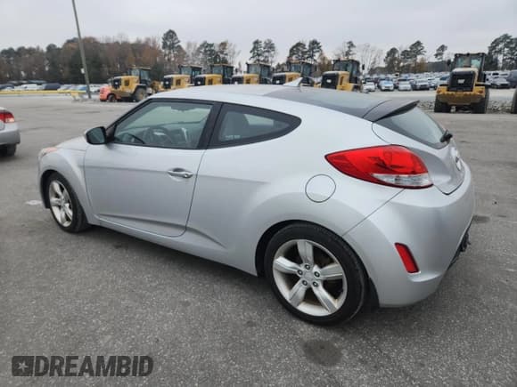 ✅ 2012 Hyundai Veloster w/Gray Int • VIN: KMHTC6AD7CU080639 • Лот: 93379715. Опубликован ранее на Copart с пробегом 226 479 миль. Бесплатный доступ к архиву аукционных продаж из США и подробный отчёт об истории автомобиля на DreamBid. Изображение 2.
