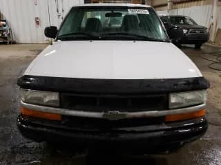 ✅ 2002 Chevrolet S-10 LS • VIN: 1GCDT19W728139780 • Лот: 50254315. Опубликован ранее на Copart с пробегом 119 625 миль. Бесплатный доступ к архиву аукционных продаж из США и подробный отчёт об истории автомобиля на DreamBid. Изображение 5.