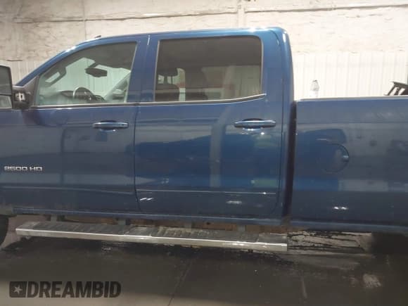 ✅ 2015 Chevrolet Silverado 2500HD LT • VIN: 1GC1KVEG5FF554576 • Lot: 41881108. Listed on IAAI with 59,230 mi. Free auction sales archive from the USA and detailed vehicle history report at DreamBid. Image 14.