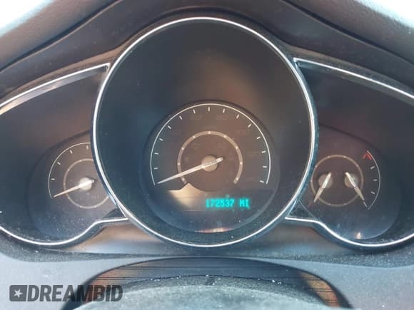 ✅ 2012 Chevrolet Malibu 1LT • VIN: 1G1ZC5E06CF252530 • Lot: 43455762. Listed on IAAI with 172,537 mi. Free auction sales archive from the USA and detailed vehicle history report at DreamBid. Image 7.