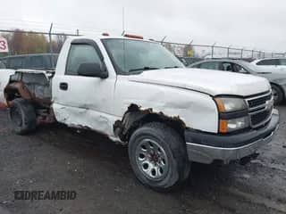 2006 Chevrolet Silverado 1500 Work Truck с VIN 3GCEK14V56G223893, выставлен на аукционе IAAI как лот 43553127 с пробегом Не указан миль и . История ставок и продаж доступна на DreamBid. Изображение 1.