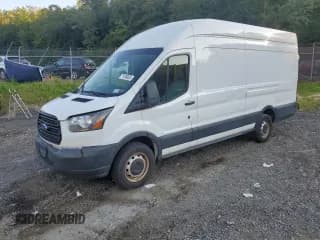 ✅ 2019 Ford Transit • VIN: 1FTBW3XM2KKB81756 • Lot: 71036005. Wystawiony na Copart z przebiegiem 163 598 mil. Bezpłatny archiwum sprzedaży aukcyjnych z USA i szczegółowy raport historii pojazdu na DreamBid. Zdjęcie 1.