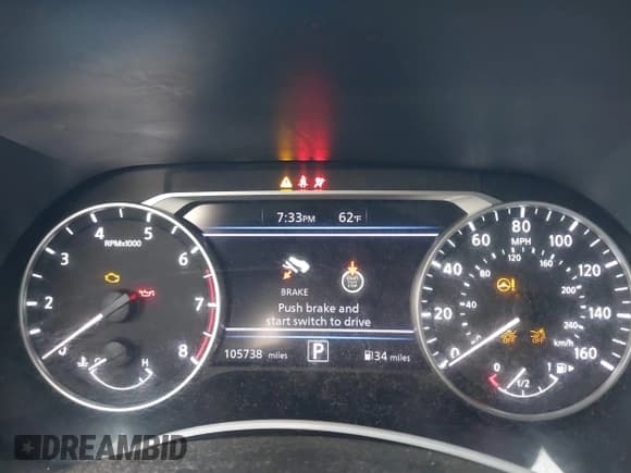 ✅ 2020 Nissan Sentra SV • VIN: 3N1AB8CV5LY238587 • Lot: 43426358. Wystawiony na IAAI z przebiegiem 105 738 mil. Bezpłatny archiwum sprzedaży aukcyjnych z USA i szczegółowy raport historii pojazdu na DreamBid. Zdjęcie 7.