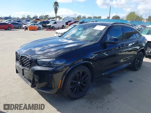 ✅ 2023 BMW X4 xDrive30i • VIN: 5UX33DT03P9N62972 • Lot: 41789514. Wystawiony na IAAI z przebiegiem 38 913 mil. Bezpłatny archiwum sprzedaży aukcyjnych z USA i szczegółowy raport historii pojazdu na DreamBid. Zdjęcie 18.