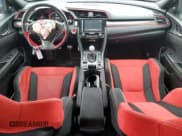 ✅ 2018 Honda Civic Type R Touring • VIN: SHHFK8G73JU202824 • Лот: 73363304. Опубликован ранее на Copart с пробегом 86 364 миль. Бесплатный доступ к архиву аукционных продаж из США и подробный отчёт об истории автомобиля на DreamBid. Изображение 8.