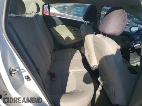 ✅ 2014 Kia Rio LX • VIN: KNADM4A35E6417945 • Лот: 87445405. Опубликован ранее на Copart с пробегом 145 645 миль. Бесплатный доступ к архиву аукционных продаж из США и подробный отчёт об истории автомобиля на DreamBid. Изображение 10.