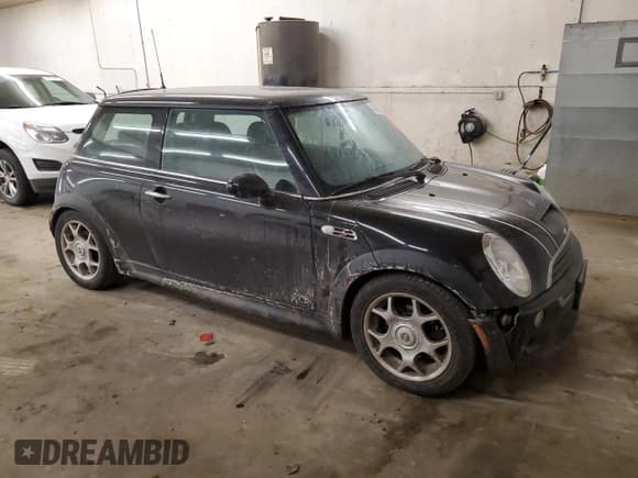 ✅ 2004 MINI Hardtop S • VIN: WMWRE33424TD80732 • Lot: 43086035. Listed on Copart with 160,928 mi. Free auction sales archive from the USA and detailed vehicle history report at DreamBid. Image 4.