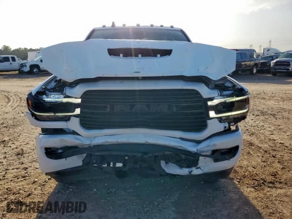 ✅ 2024 Ram 2500 Laramie • VIN: 3C6UR5FJ5RG315705 • Лот: 69250245. Опубликован ранее на Copart с пробегом 35 455 миль. Бесплатный доступ к архиву аукционных продаж из США и подробный отчёт об истории автомобиля на DreamBid. Изображение 5.