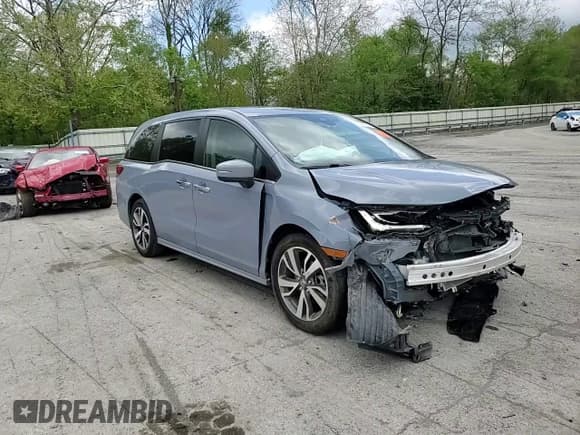 ✅ 2023 Honda Odyssey Touring • VIN: 5FNRL6H80PB057256 • Lot: 55897825. Listed on Copart with 27,615 mi. Free auction sales archive from the USA and detailed vehicle history report at DreamBid. Image 14.