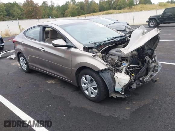 ✅ 2016 Hyundai Elantra SE • VIN: 5NPDH4AE0GH700058 • Lot: 43371653. Listed on IAAI with 127,061 mi. Free auction sales archive from the USA and detailed vehicle history report at DreamBid. Image 1.