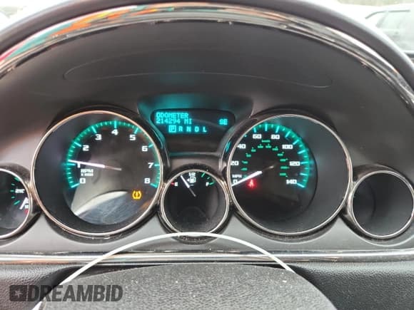 ✅ 2014 Buick Enclave Leather • VIN: 5GAKVBKDXEJ376262 • Lot: 90804465. Listed on Copart with 214,294 mi. Free auction sales archive from the USA and detailed vehicle history report at DreamBid. Image 9.