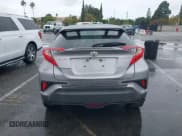 ✅ 2019 Toyota C-HR XLE • VIN: JTNKHMBX7K1050888 • Лот: 43446762. Опубликован ранее на IAAI с пробегом 93 670 миль. Бесплатный доступ к архиву аукционных продаж из США и подробный отчёт об истории автомобиля на DreamBid. Изображение 17.