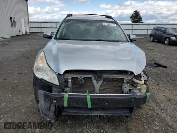 ✅ 2012 Subaru Outback Prem • VIN: 4S4BRBCC0C3273986 • Lot: 57407025. Listed on Copart with 205,918 mi. Free auction sales archive from the USA and detailed vehicle history report at DreamBid. Image 5.