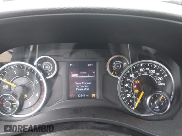 ✅ 2021 Ram 2500 Big Horn • VIN: 3C6UR5JL4MG653548 • Lot: 41653456. Wystawiony na IAAI z przebiegiem 62 348 mil. Bezpłatny archiwum sprzedaży aukcyjnych z USA i szczegółowy raport historii pojazdu na DreamBid. Zdjęcie 7.