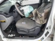 ✅ 2013 Hyundai Accent GS • VIN: KMHCT5AE6DU094066 • Lot: 82199995. Wystawiony na Copart z przebiegiem Nie podano. Bezpłatny archiwum sprzedaży aukcyjnych z USA i szczegółowy raport historii pojazdu na DreamBid. Zdjęcie 7.