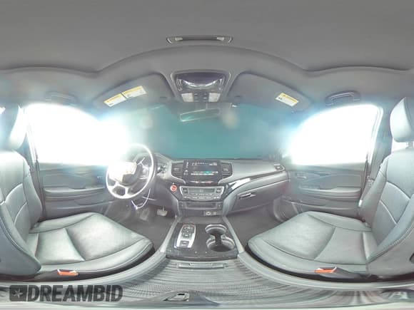 ✅ 2021 Honda Passport Touring • VIN: 5FNYF8H93MB028255 • Lot: 67320475. Listed on Copart with 92,692 mi. Free auction sales archive from the USA and detailed vehicle history report at DreamBid. Image 15.